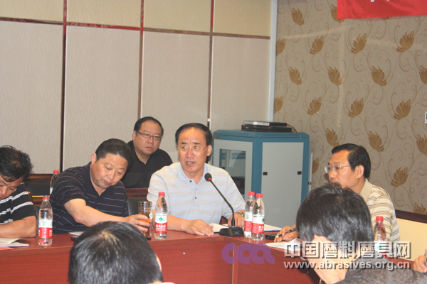 中國機床工具工業協會磨料磨具分會四屆六次理事會在蘇州召開