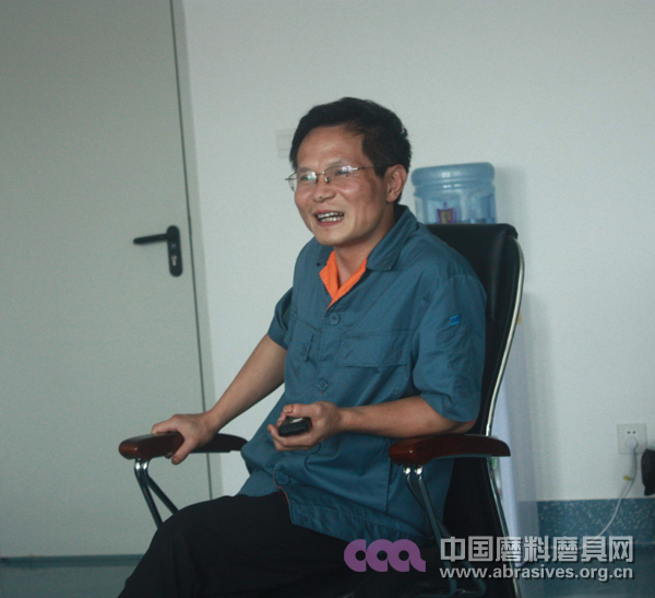 涂協(xié)探討建立涂附磨具技術(shù)信息、專家委員會(huì)，促進(jìn)行業(yè)又快又好發(fā)展