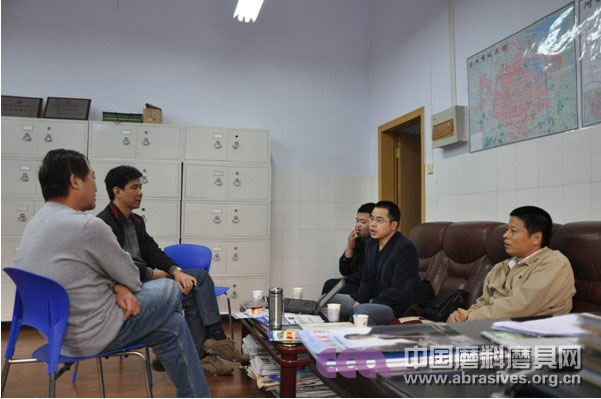 小太陽(yáng)董事長(zhǎng)唐祐洪一行到涂協(xié)、超協(xié)拜訪