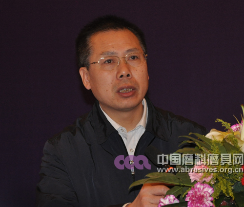 王建宇：給磨料磨具行業(yè)發(fā)展提四點(diǎn)建議
