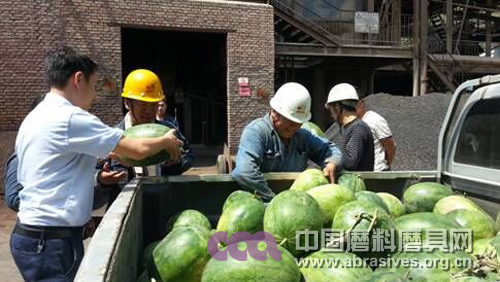 明珠電冶：把清涼送到火熱一線，把關(guān)愛(ài)送到每位職工