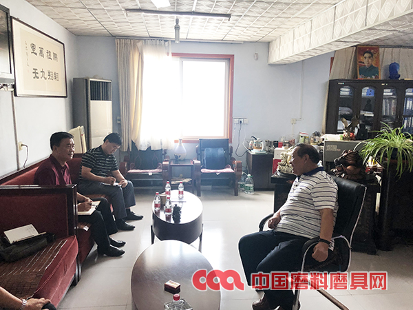 協會秘書長陳鵬一行調研登封地區磨料磨具企業