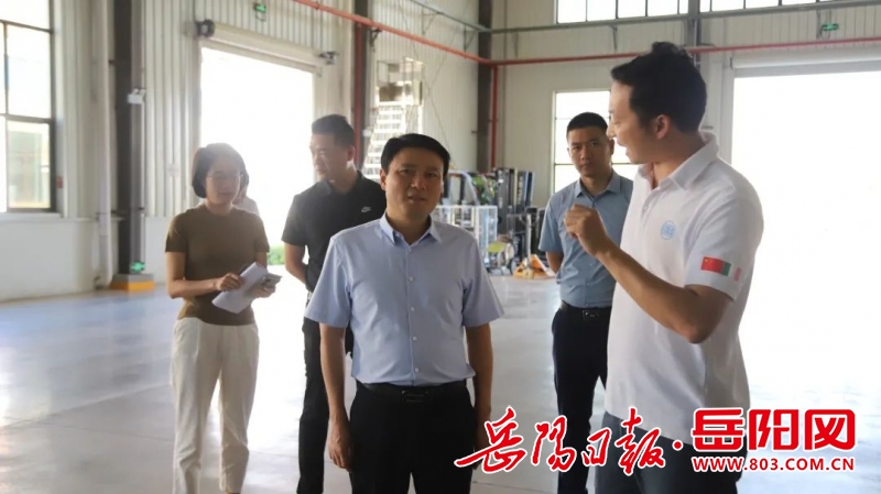 城陵磯新港區(qū)：錢丹青率隊(duì)調(diào)研園區(qū)“數(shù)字企業(yè)”和外資企業(yè)
